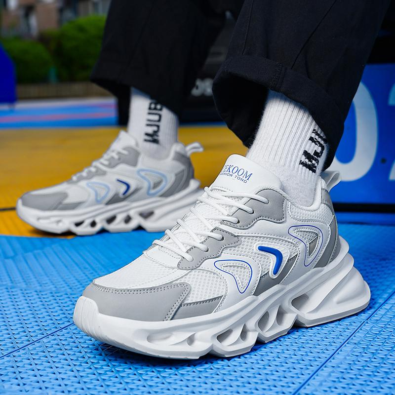 Neue 2025 Sommer Herrenschuhe Atmungsaktive Laufschuhe Leichte Schnürschuhe Rutschfeste Sport Tennisschuhe Modische Blade Sneakers