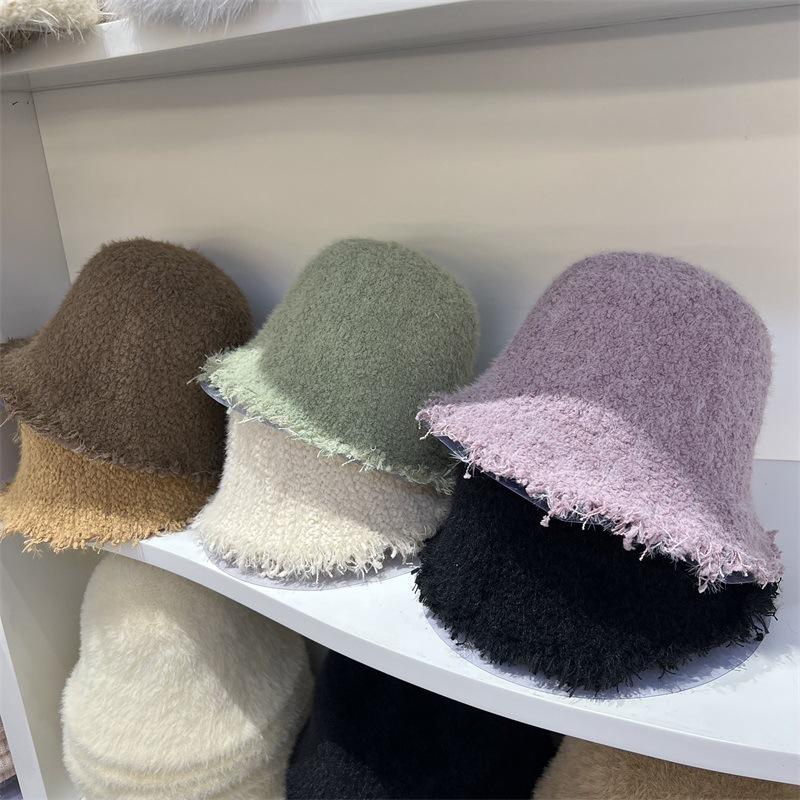 

Winter warm bucket hat fashion chenille knitted plush solid color face small bucket hat tide M（56-58cm） чорний