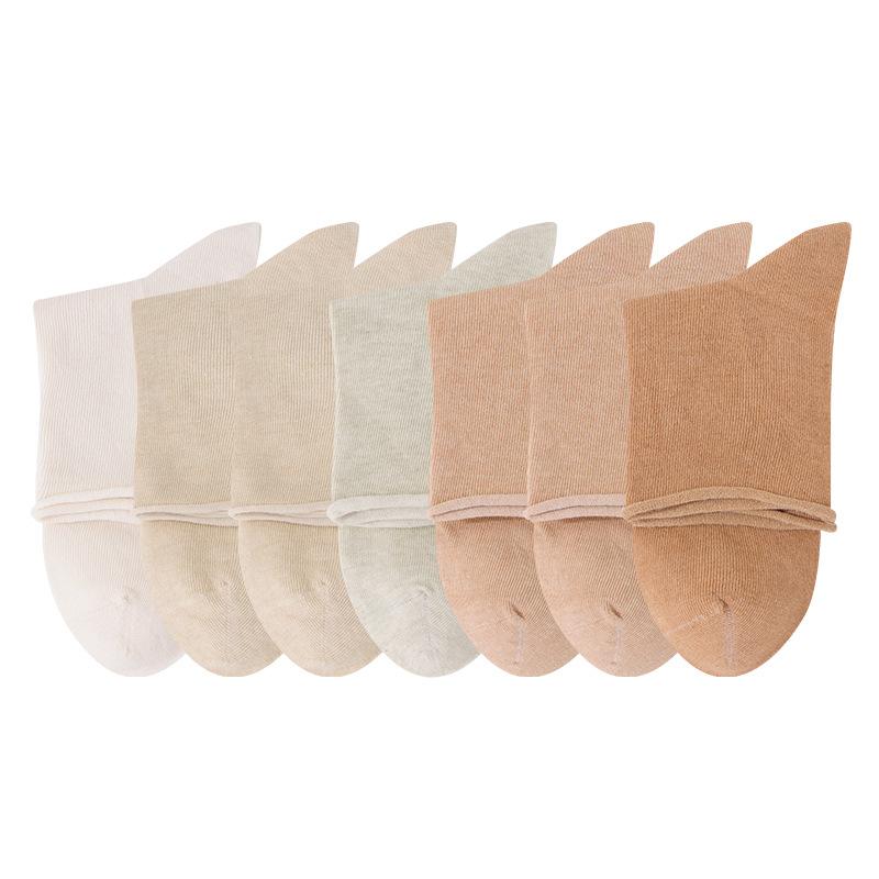 Ladies Spring and Autumn New Leisure Loose Mouth Pregnant Woman Month Son Short Tube Socks