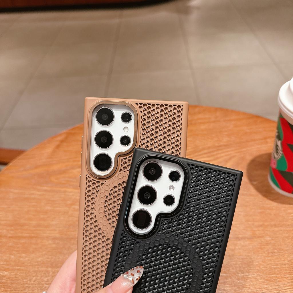 Summer Mesh Heat Dissipation Phone Cases Are Suitable for IPhone16 Magnetic Shell 15promax Protective Case Apple 14p