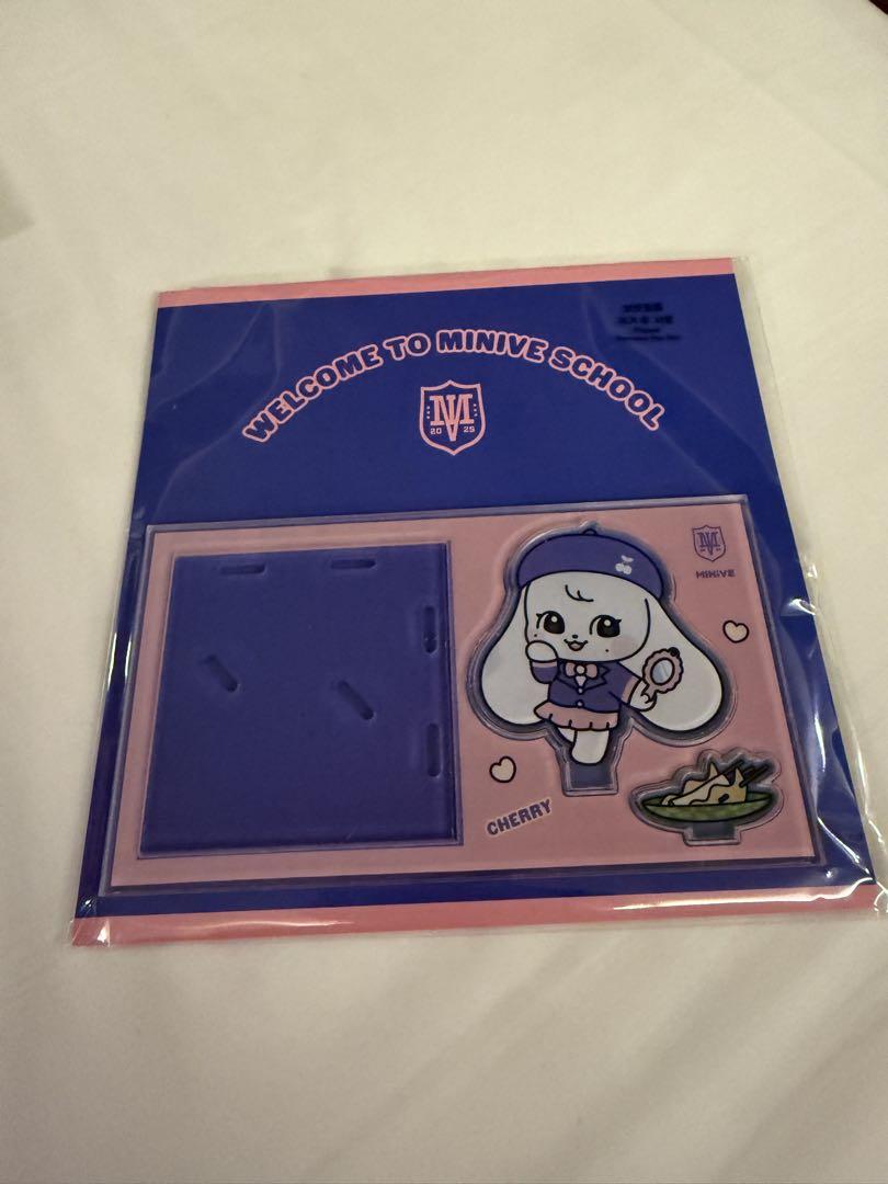 

[USED] Busan Limited MINIVE Wonyoung Diorama Stand