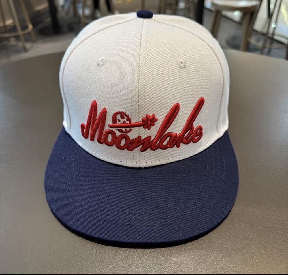 

Hip hop hat American male and female student flat hat summer visor spring and autumn foreign style baseball cap L слонова кістка
