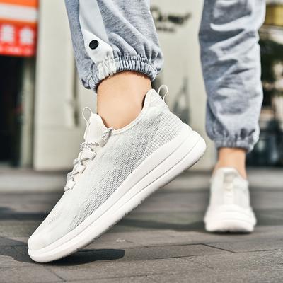 Summer Breathable Raw and Casual Running Shoes Fly-woven Mesh New Daily Classic Comfortable Sports Running Shoes