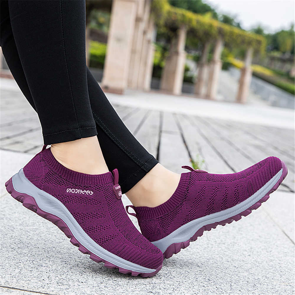 Mode Herbst-Frühling Rutschfeste Schuhe Marke Luxus Damen Vulkanisierte Heiße Sneaker Damen Braune Stiefel Sport Aufgrund von Tensi zum Spielen