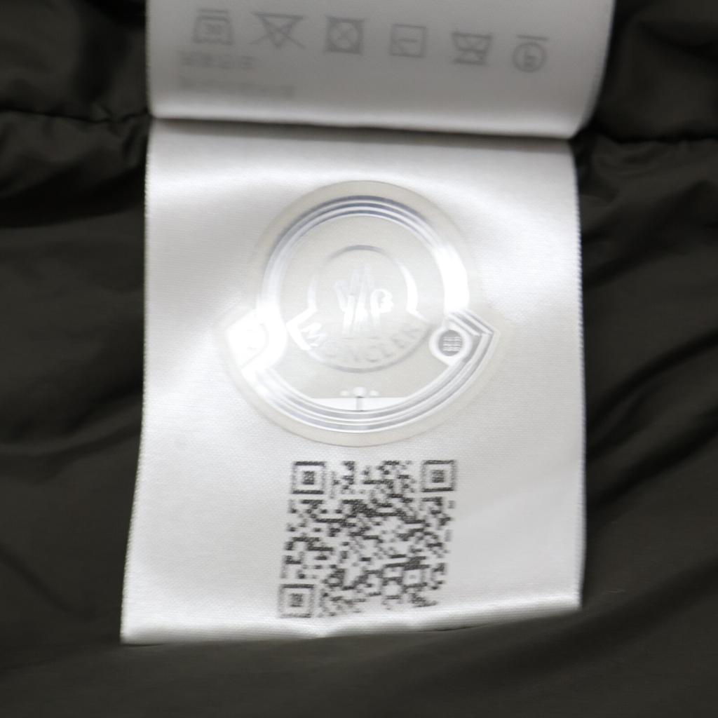 Moncler [Good Condition/22 Year Old] BAUGES Hooded Down Jacket Jacket 3 khakiUsed