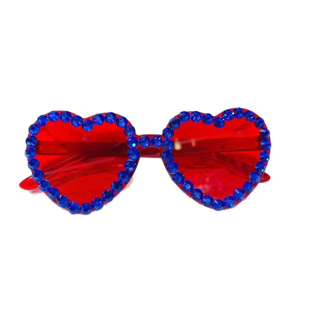 Heart-Shaped Rhinestone Sunglasses: Trendy Eyewear for Weddings and Street Style