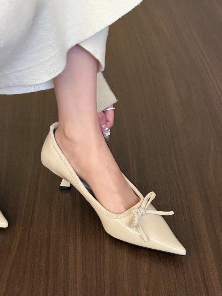 Gentleness • Rice apricot bow high heels women's 2025 new spring and summer patent leather shoes
