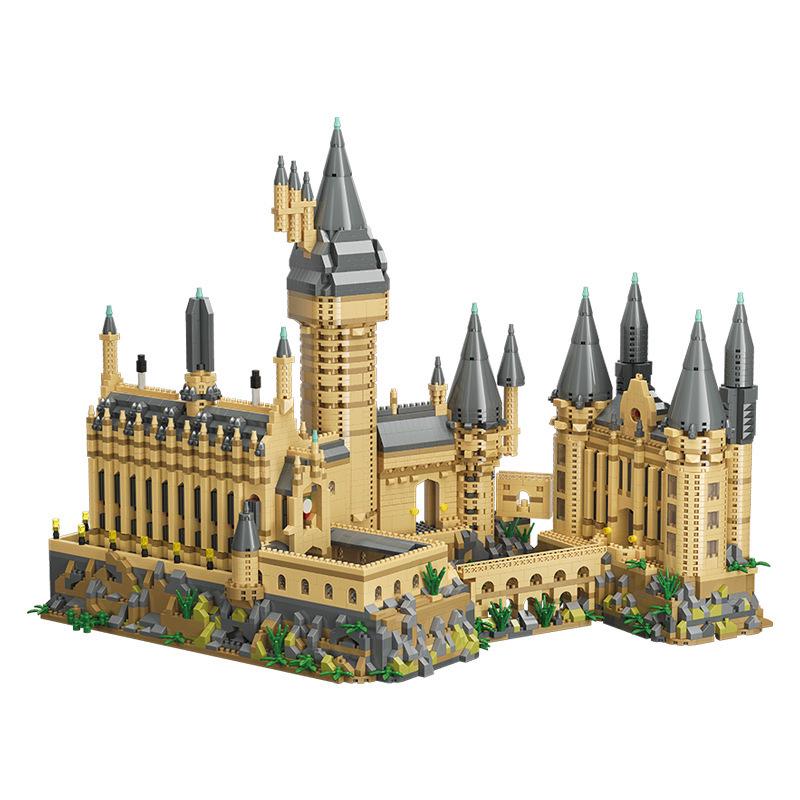 Large Hogwarts Magic Castle Building Blocks – High Difficulty Assembled Toy Architecture Series