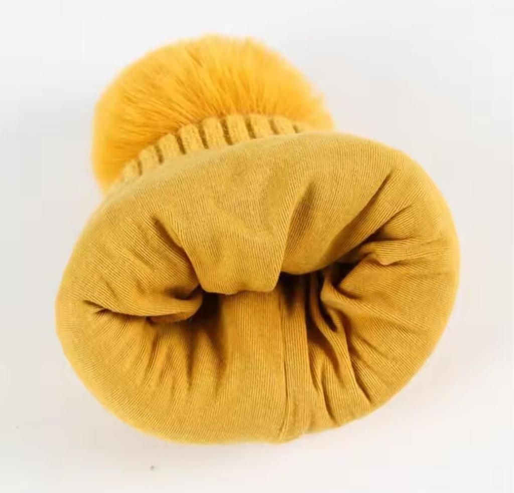 Baby Knit Neck Warmer with Winter Warm Penguin Design Number J.B.things Hat, Warmth, Scarf, Hat, (JP, Size, 50.0 Cm, Yellow)