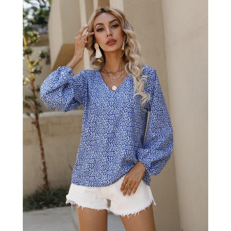 Women's Summer Small Floral V-neck Nine-minute Sleeve Top T-shirt
