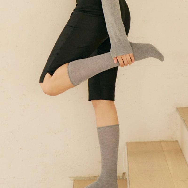 Marun5 Generous Roll-Up Loose Knee Socks