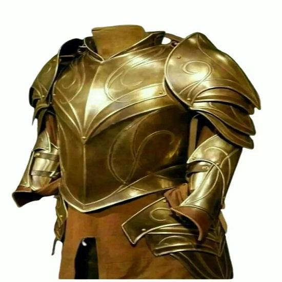 Halbrüstung der Wache eines mittelalterlichen Königs, Stahlritter-Kampfrüstung, Herr der Ringe Stahl-Cosplay
