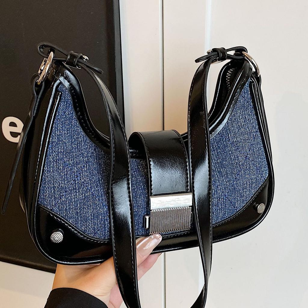 Canvas splicing shoulder bag crescent bag large capacity high quality fashion personalized locomotive bag casual versatile messenger bag