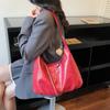 Soft PU Hobo Bag with Slouchy Design and Adjustable Strap Ideal for Everyday Use and Casual Outfits