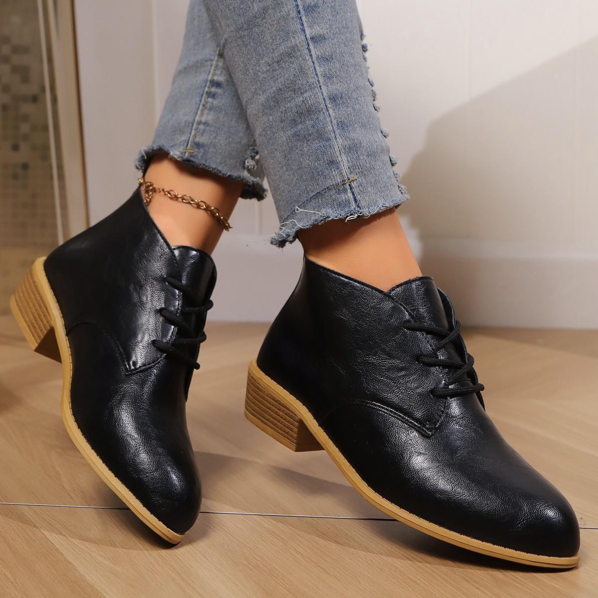 

Женская обувь больших размеров Осень Остроносые женские ботинки Ботинки Челси Женские ботинки Мартин Короткие ботинки и Ботильоны 43