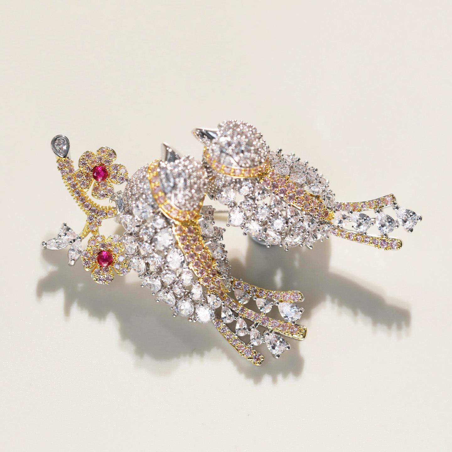 Elegant Copper Zirconia Bird Brooch - High-End Fashion Accessory