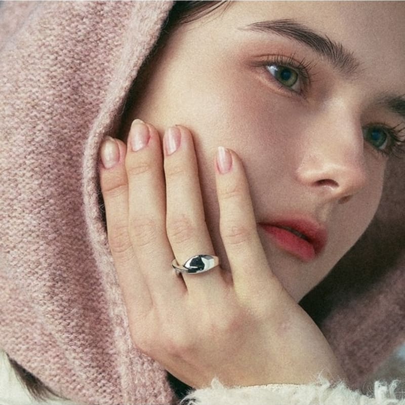 Dana Burton Refine Twist Ring