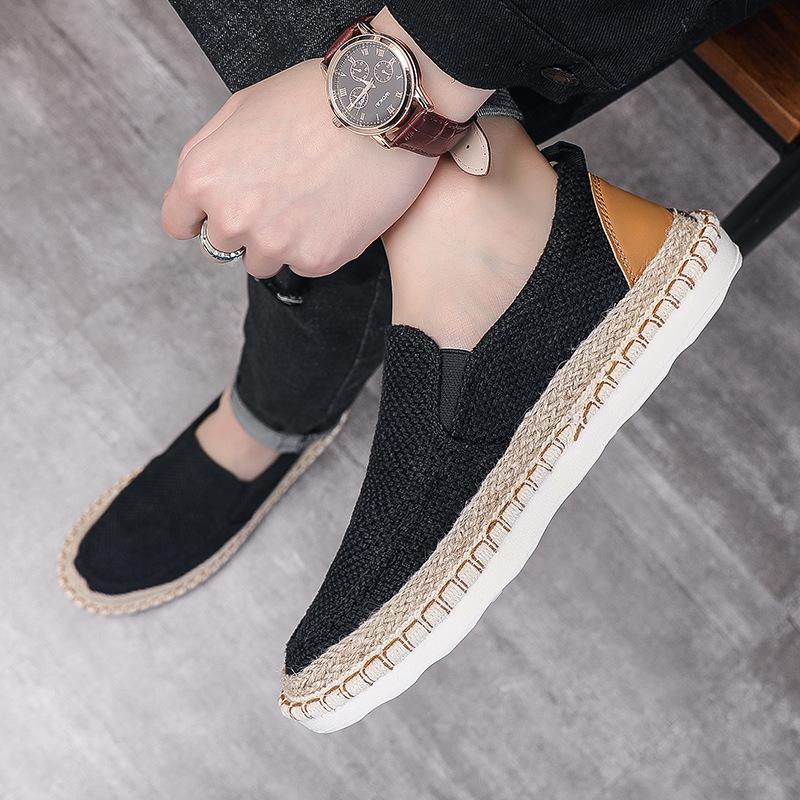 Summer Canvas Shoes Breathable Slip-on Cloth Shoes Men Loafers Slippers Lazy Shoes