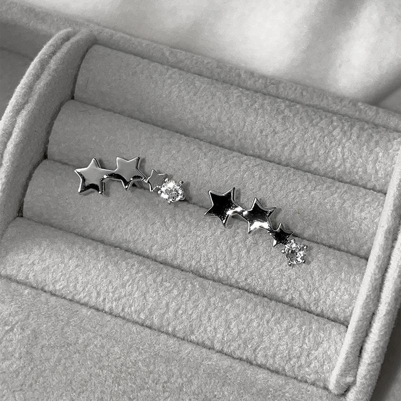 

Серьги-гвоздики в форме звезды, женские простые серьги Niche Temperament Star Lianxing Zircon, аксессуары