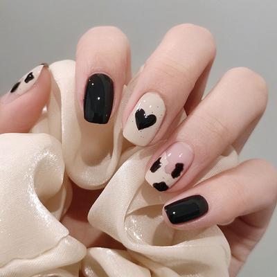 24pcs Black and White Cow Fake Nails Wearing Manicure Stickers Removable Fake Nails Waterproof Short Nail Manicure Finished Nails