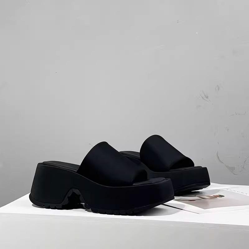 

Мягкая овчина~ 8-сантиметровая толстая подошва, маленький мужчина в крутых тапочках, женские летние новые удобные и универсальные тапочки на платформе 40