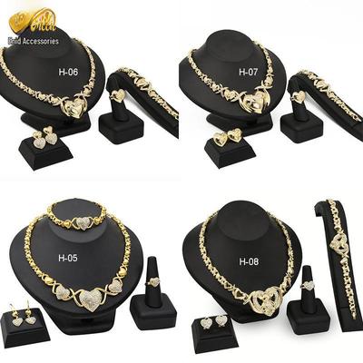 Neues Dubai 18K/24K Herzförmiges Diamant-Schmuckset: Afrikanische Hochzeitskette, Ring, Ohrringe, Armband - 4-teiliges Set