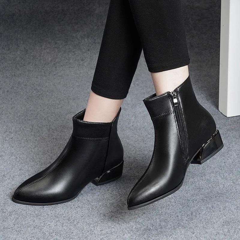 2025 New Women's Boots Fashion Casual Leather Boots Pointed Toe Office Formal Shoes for Women Zipper Ankle Boots Botas De Mujer