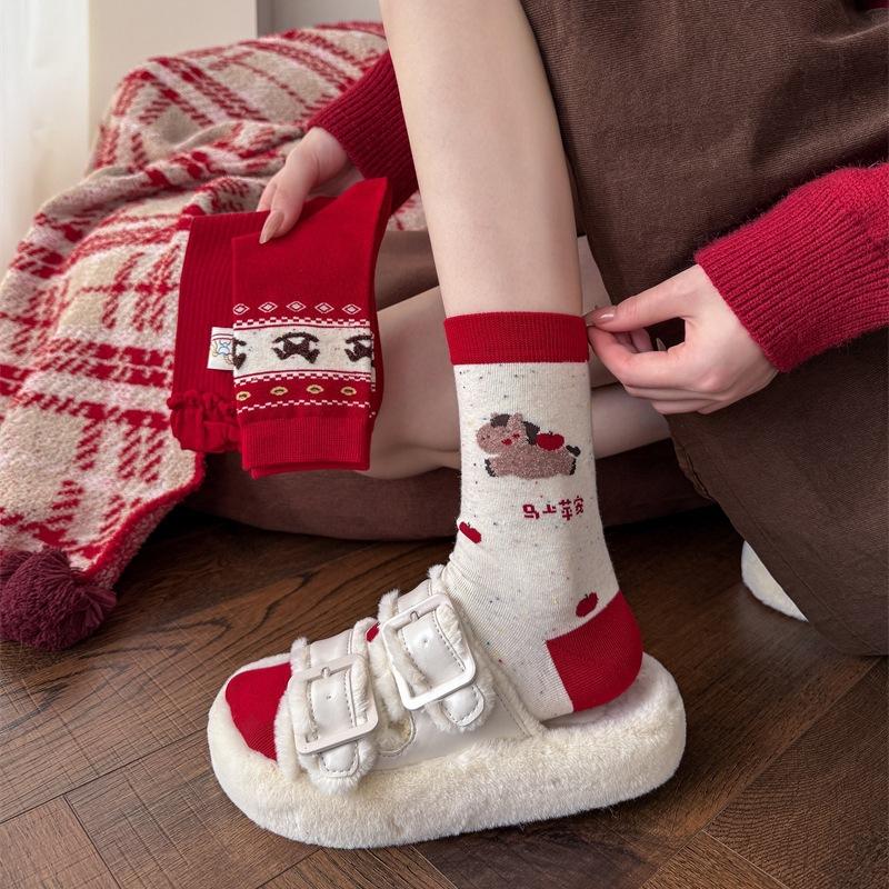 Immediately Safe and Sound Red Fair Island Christmas Socks for Women, Mid-calf Pile Socks, New Year's Big Red Socks, All Cotton