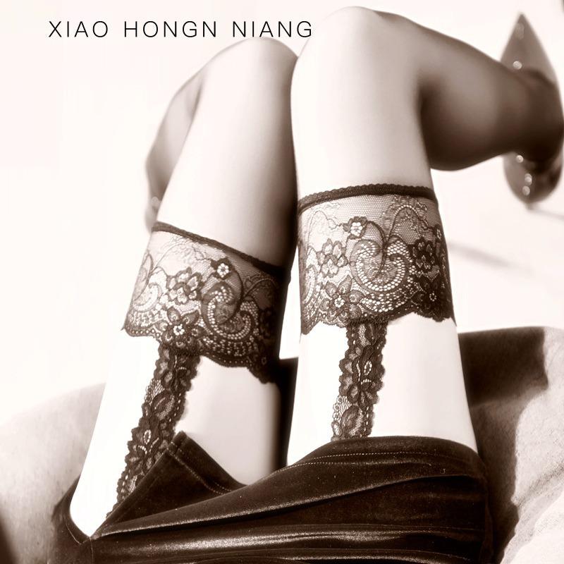 Little Matchmaker Sexy Black Lace Garter Stockings with Open Crotch - Ultra-Thin White Over-the-Knee Erotic Stockings.
