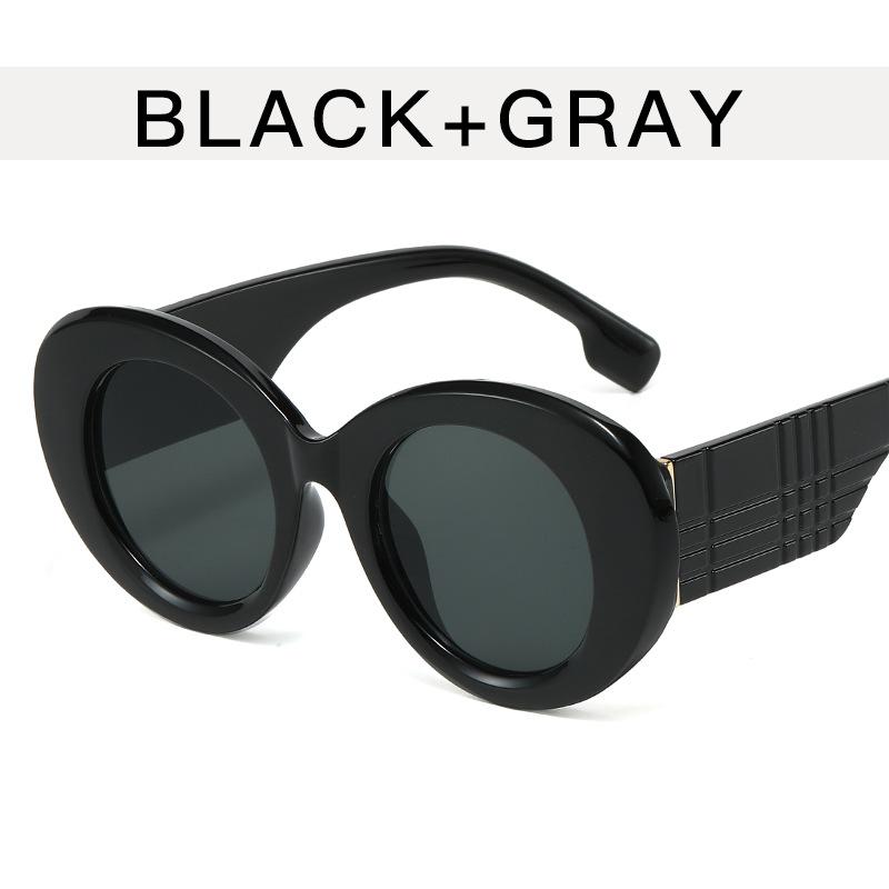 Vintage Oversized Round Glasses for Women Luxury Brand Designer Anti Blue Light Blocking Eyeglasses Rivet Optical Frame