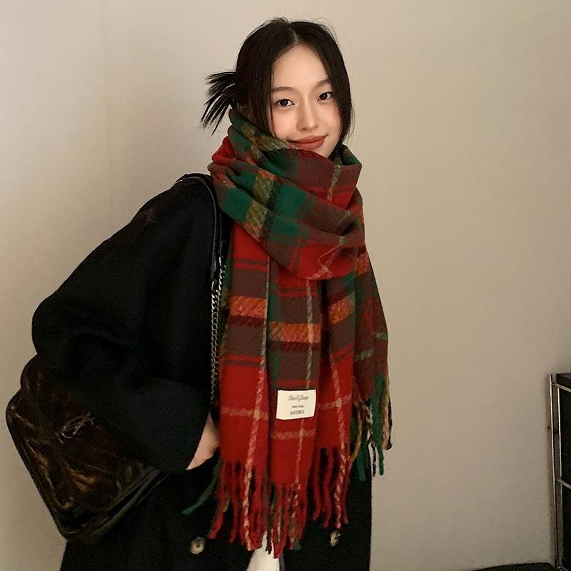 New Christmas Plaid Big Scarf Thickened and Versatile New Shawl Long Student Warm Scarf
