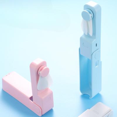 Ventilador Elétrico Portátil Dobrável de Bolso Ventilador Mini Portátil para Exterior Estilo de Carregamento Dissipação de Calor de Verão e Produto Legal para Exterior