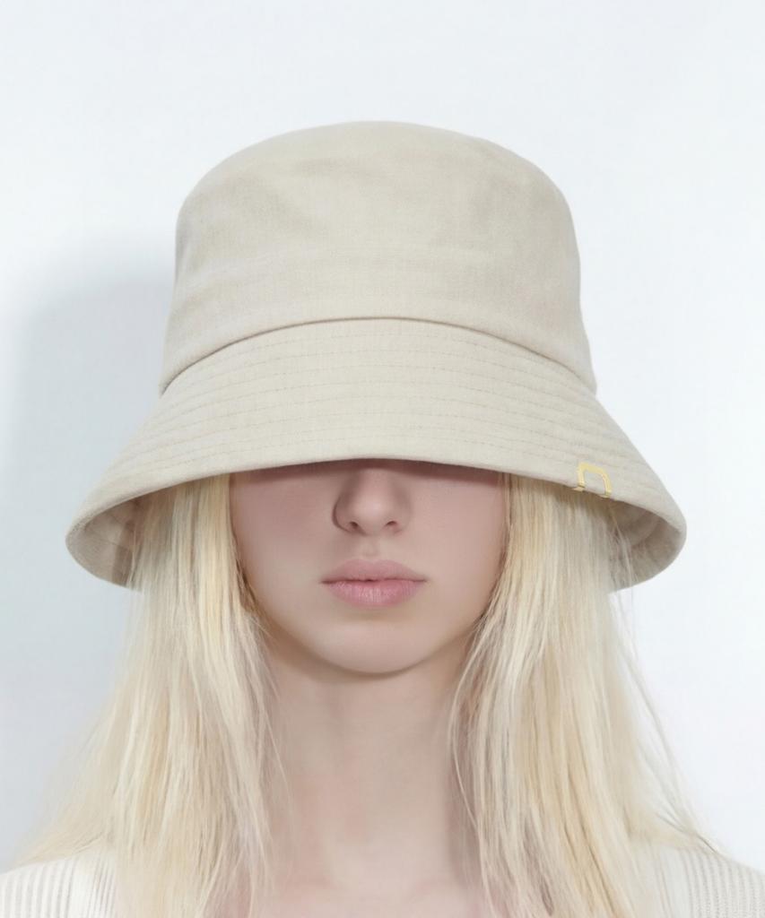Eondeokeonteulolseutyudio Cotton Bucket Hat Drop Bucket / D Bio / Oatmeal