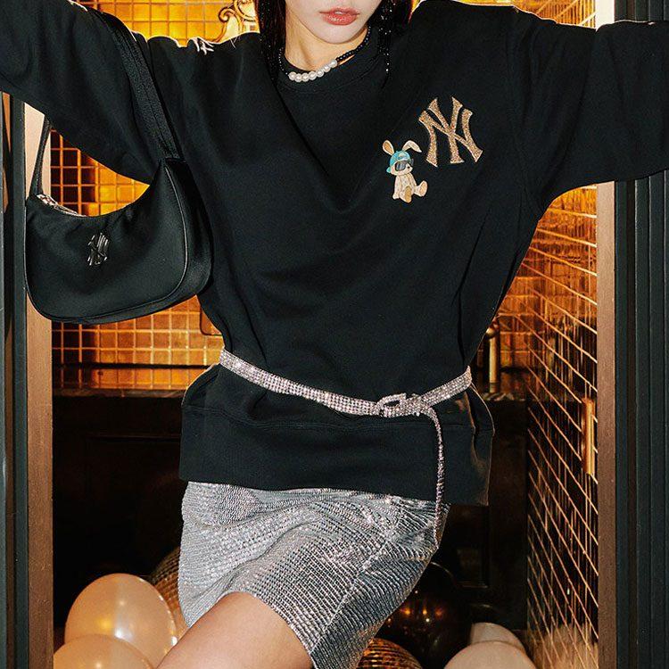 MLB Sweatshirts Unisex Black Crew Neck Moderate Regular 3AMTQ0131-50BKS