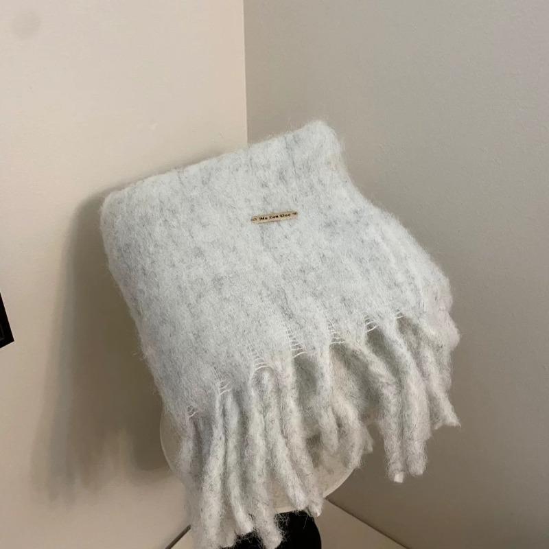 Cachecol versátil doce e fofo cor de doce inverno espessado xale quente mohair cor sólida cachecol de casal