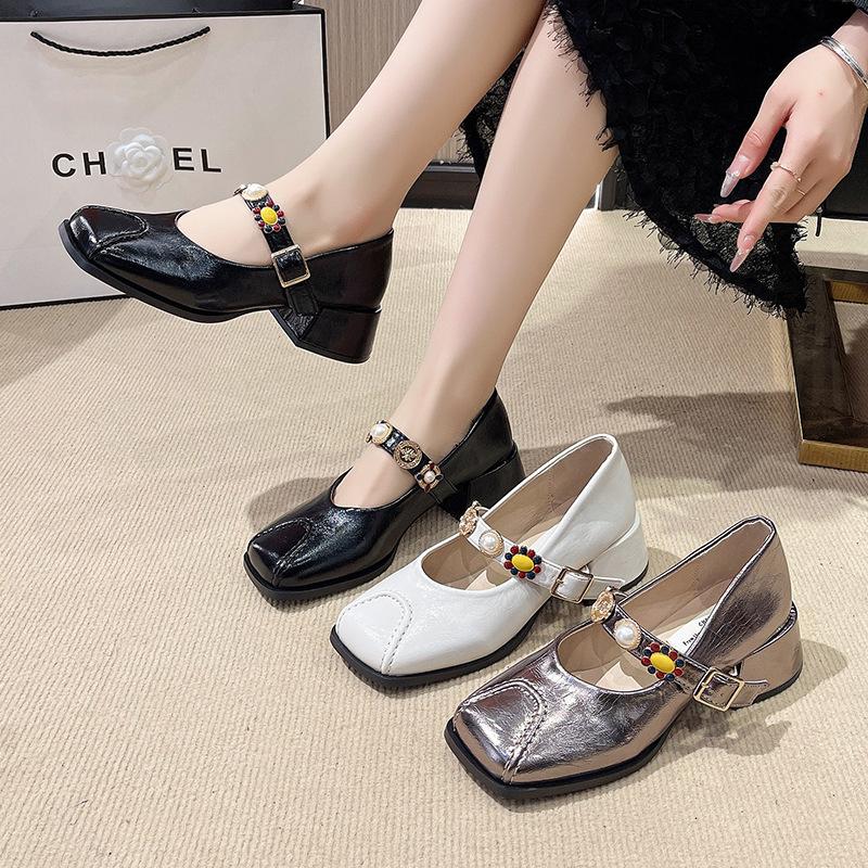 Single Shoes Women's 2025 Spring New French with Skirt Soft Leather Not Tired Feet Temperament Square Head Thick Heel Mary Jane Women's Shoes
