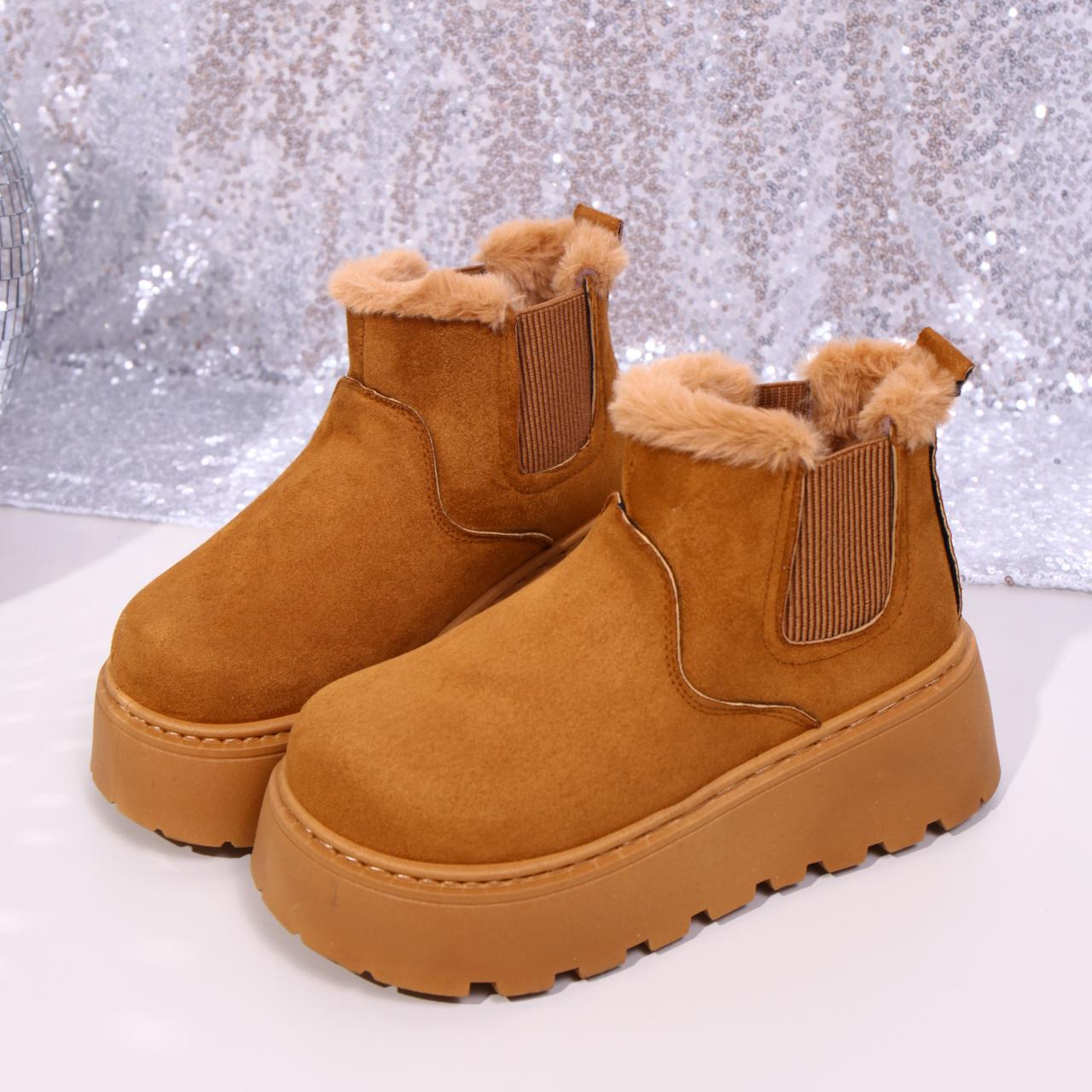 

Женские зимние ботинки 2025 года с круглым носком, на платформе, с добавлением бархата и утолщенные хлопковые ботинки, уличная обувь для отдыха, зимняя теплая женская обувь 42 верблюд