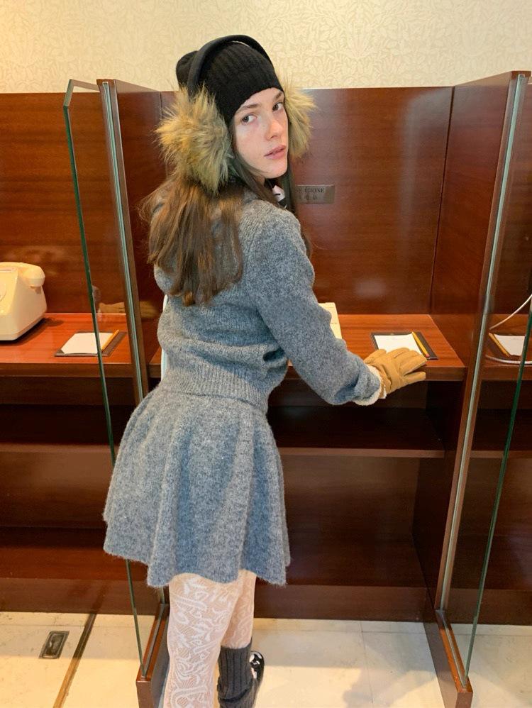 European-American Autumn Retro French Hooded Cardigan & Half Skirt Set