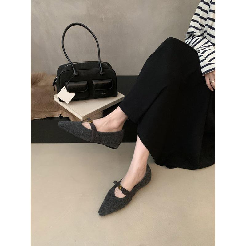 French inner height increase Mary Jane shoes 2025 word with pointed small fragrant wind shallow mouth single shoes