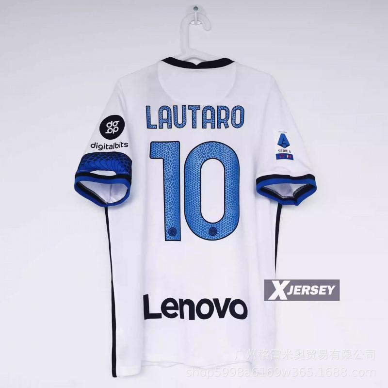 The retro jersey of the European giants football club is a collection of the best player in football, and the Inter football jersey is sent on behalf S