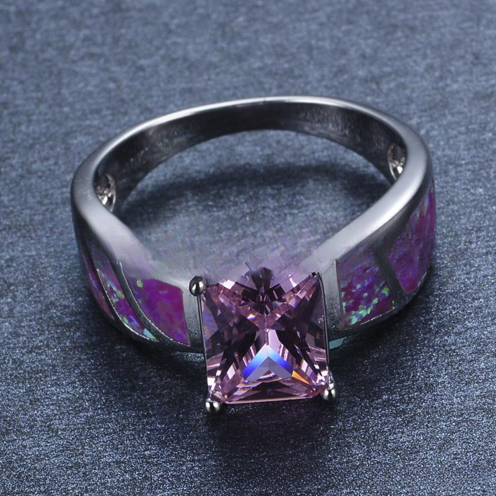 10KT Block Diamond Fashionable and Simple Temperament Ring