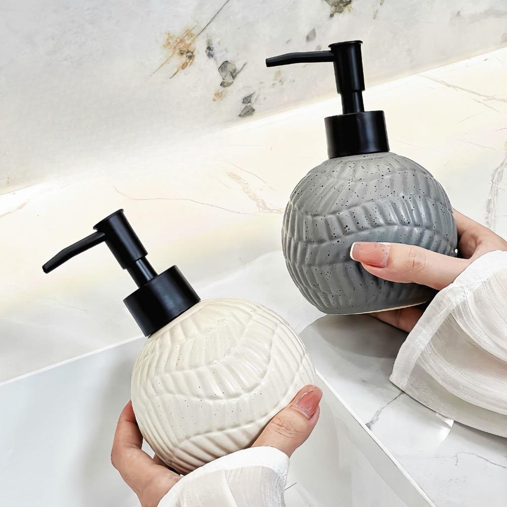Nordic Ceramic Liquid Soap Dispenser Creativity Soap Dispensers Bathroom Dispenser for Liquid Soap Bathroom Accessories