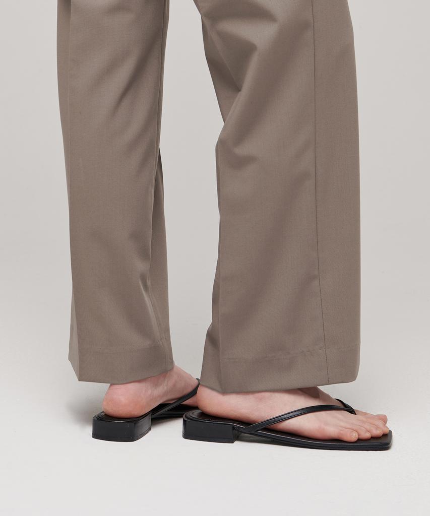 MUSINSA STANDARD WOMAN [Cooltandard] Women'S Straight Hidden Banding Slacks [Dusty Beige]