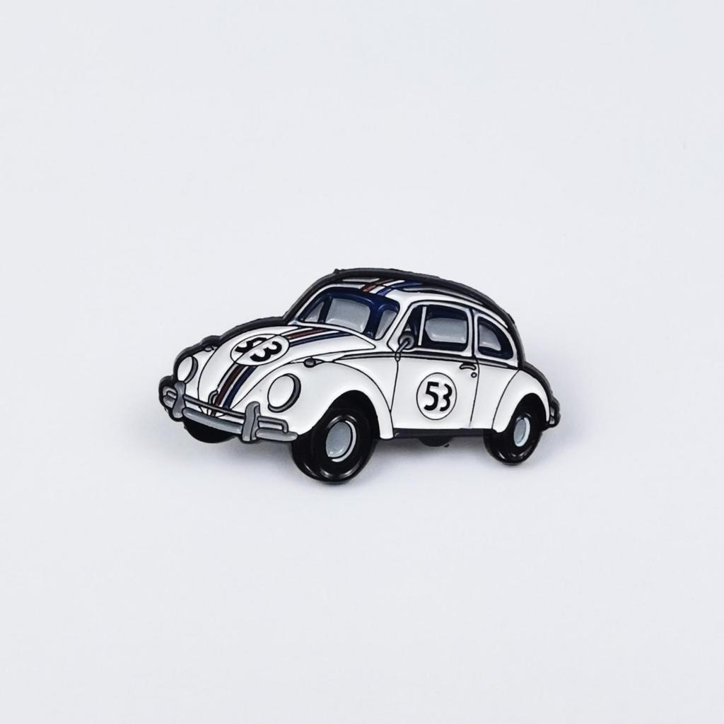 Retro Cartoon Beetle Car Brooch: Gold Drip Oil Badge for Bags & Clothing Accessories
