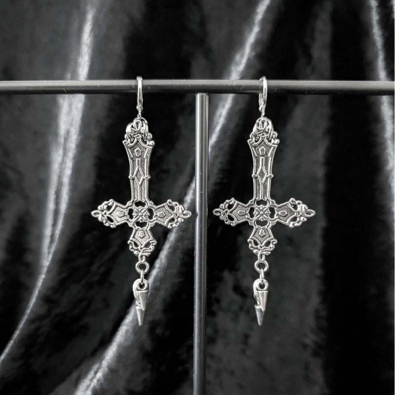 Vintage Gothic Court Tassel Dangle Earrings Silver Color Goth Punk Aesthetic Fashion Jewelry Accessory