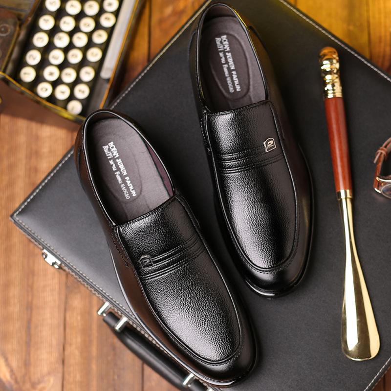 Men's leather shoes leather business dress soft-soled cowhide work and leisure in the elderly spring and autumn soft leather dad men's shoes