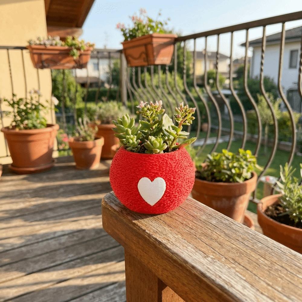 Mini 3D Printed Plant Pot Heart Pattern Eco-Friendly Planter Mini Succulent Pots  Office