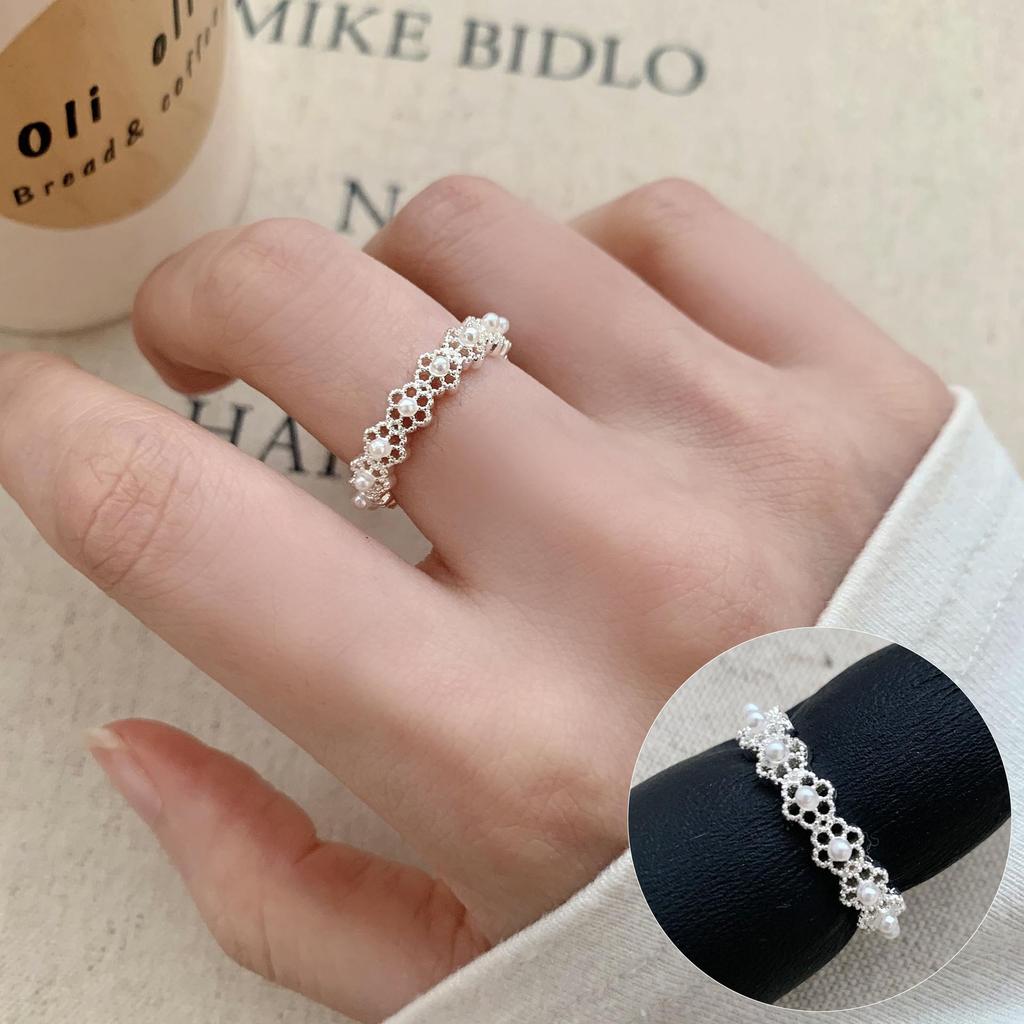 S925 Silver-Plated Imitation Pearl Flower Ring – Elegant Retro Palace Style