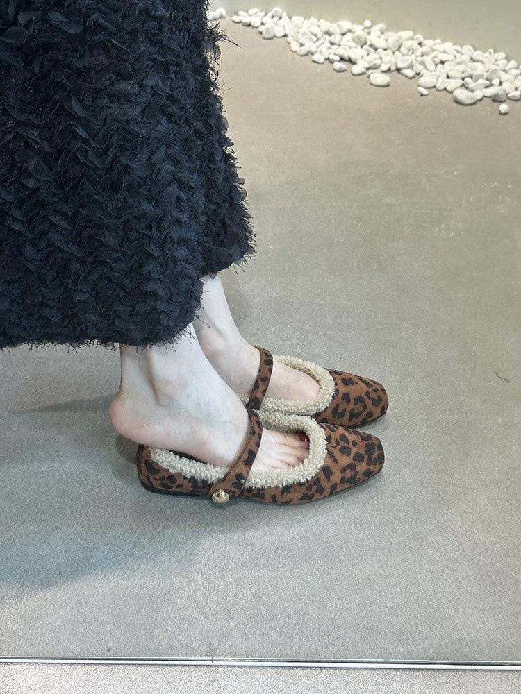 

Обувь Mao Mao женская одежда 2025 года бархатные хлопковые туфли на плоской подошве с пряжкой из одного слова Mary Jane теплые шапочки-туфли 40