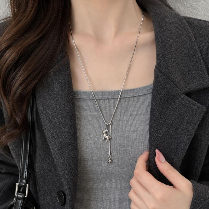 Silver Splicing Pull Asymmetric Sheep Pendant Necklace Long Sweater Chain Anti-Fade Trendy Jewelry for Music Festival Accessory